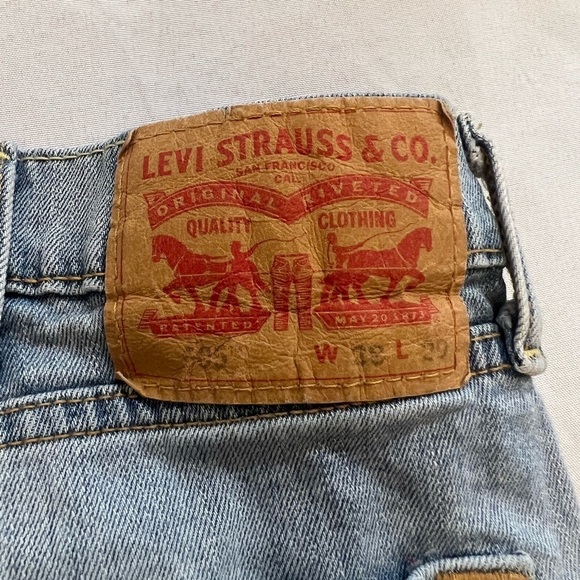 LEVI’S Men’s 505 Relaxed Fit Jeans, Size 38 x 29. - Picture 5 of 7